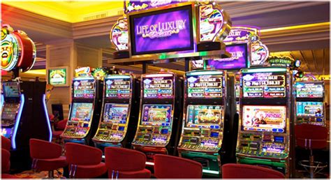 resorts world casino slot machines.